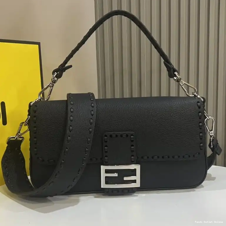 Affordable Selleria Bag Medium Black Baguette Fendi Cuoio Romano In Leather 0610
